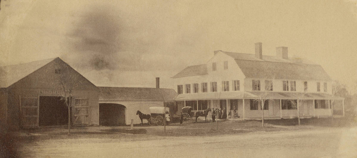 Old photo of the Josiah Smith Tavern.